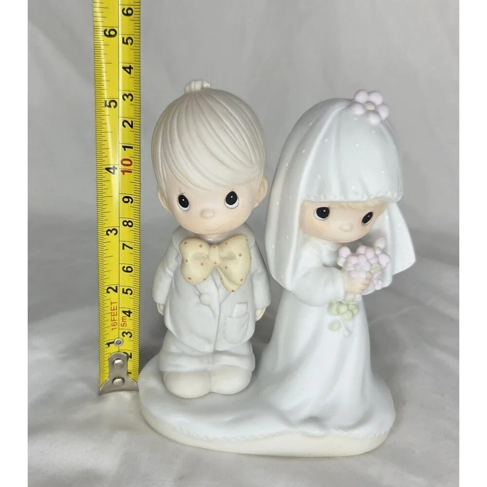 Vtg Precious Moments Figurine The Lord Bless You And Keep You Bride & Groom 1979